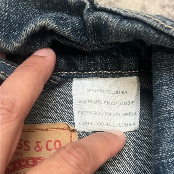 Levi's Classic Blue Denim Vintage Jacket - Picture 3 of 12